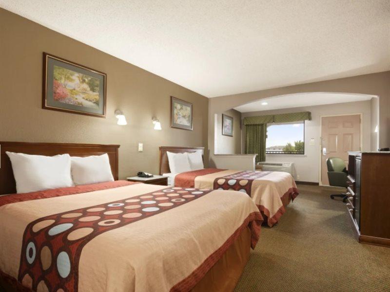 Super 8 Baton Rouge/I-12 Μοτέλ Εξωτερικό φωτογραφία