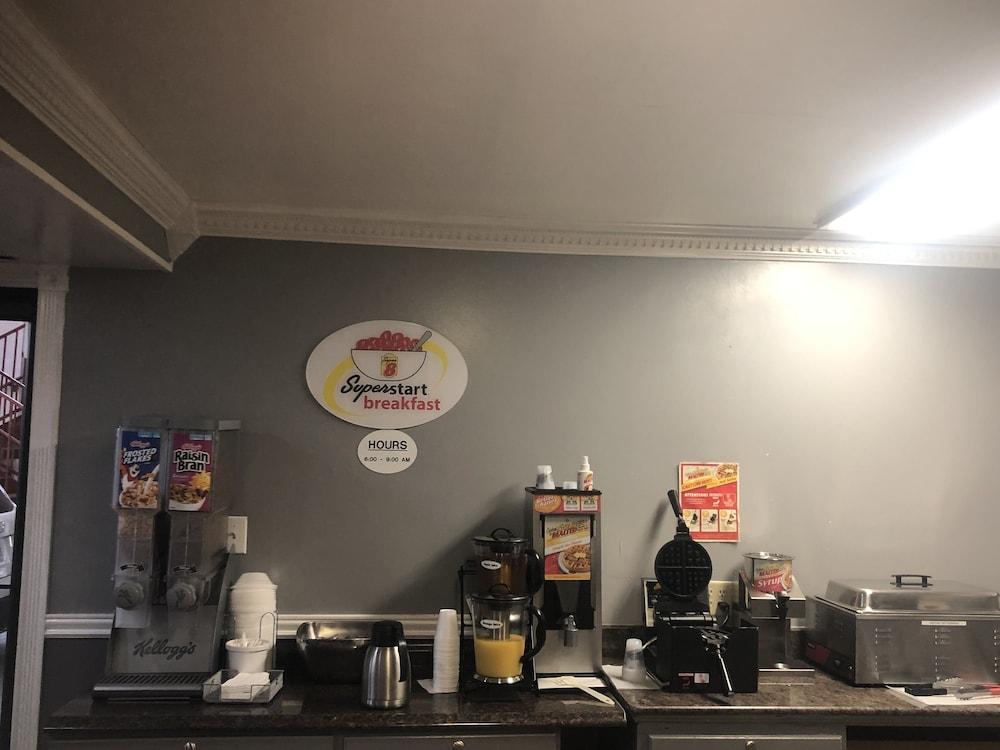 Super 8 Baton Rouge/I-12 Μοτέλ Εξωτερικό φωτογραφία